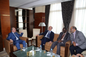 Le Haut Commissaire au Plan reçoit le Directeur de la Région MENA et le Directeur Pays de la Banque Mondiale Le Haut Commissaire au Plan reçoit le Directeur de la Région MENA et le Directeur Pays de la Banque Mondiale