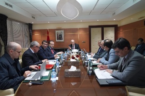 Communiqué - Eau, énergie, alimentation : éclairer les choix de demain Communiqué - Eau, énergie, alimentation : éclairer les choix de demain