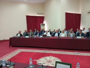 عرض حول نتائج وخلاصات الإحصاء العام للسكان والسكنى 2024 عرض حول نتائج وخلاصات الإحصاء العام للسكان والسكنى 2024