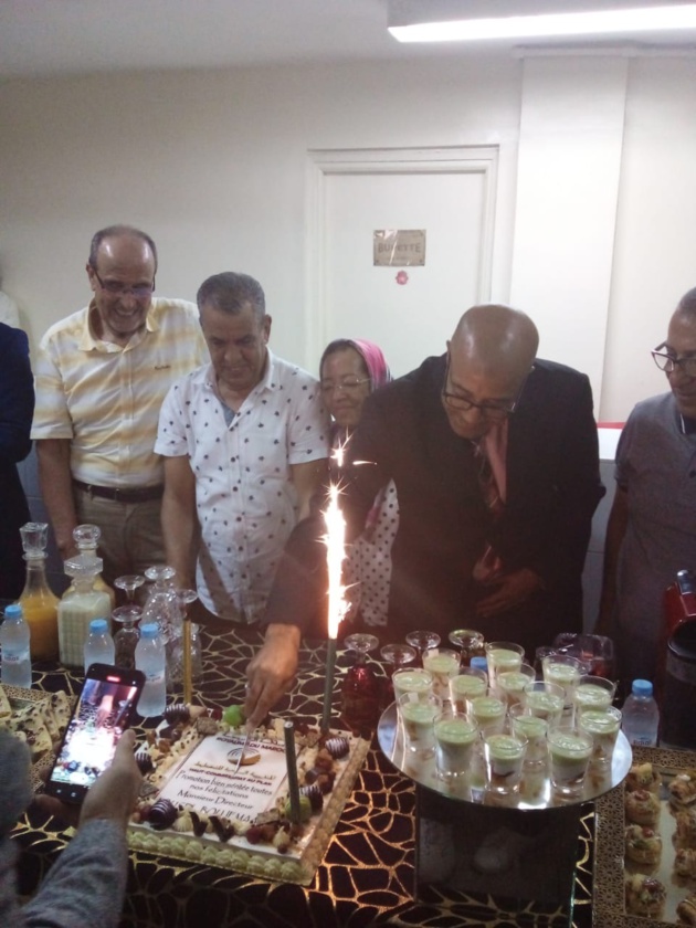 حفل تهنئة نظمه موظفو المديرية الجهوية لمراكش بمناسبة تنصيب السيد بوجمعة اوسدي مديرا جهويا حفل تهنئة نظمه موظفو المديرية الجهوية لمراكش بمناسبة تنصيب السيد بوجمعة اوسدي مديرا جهويا