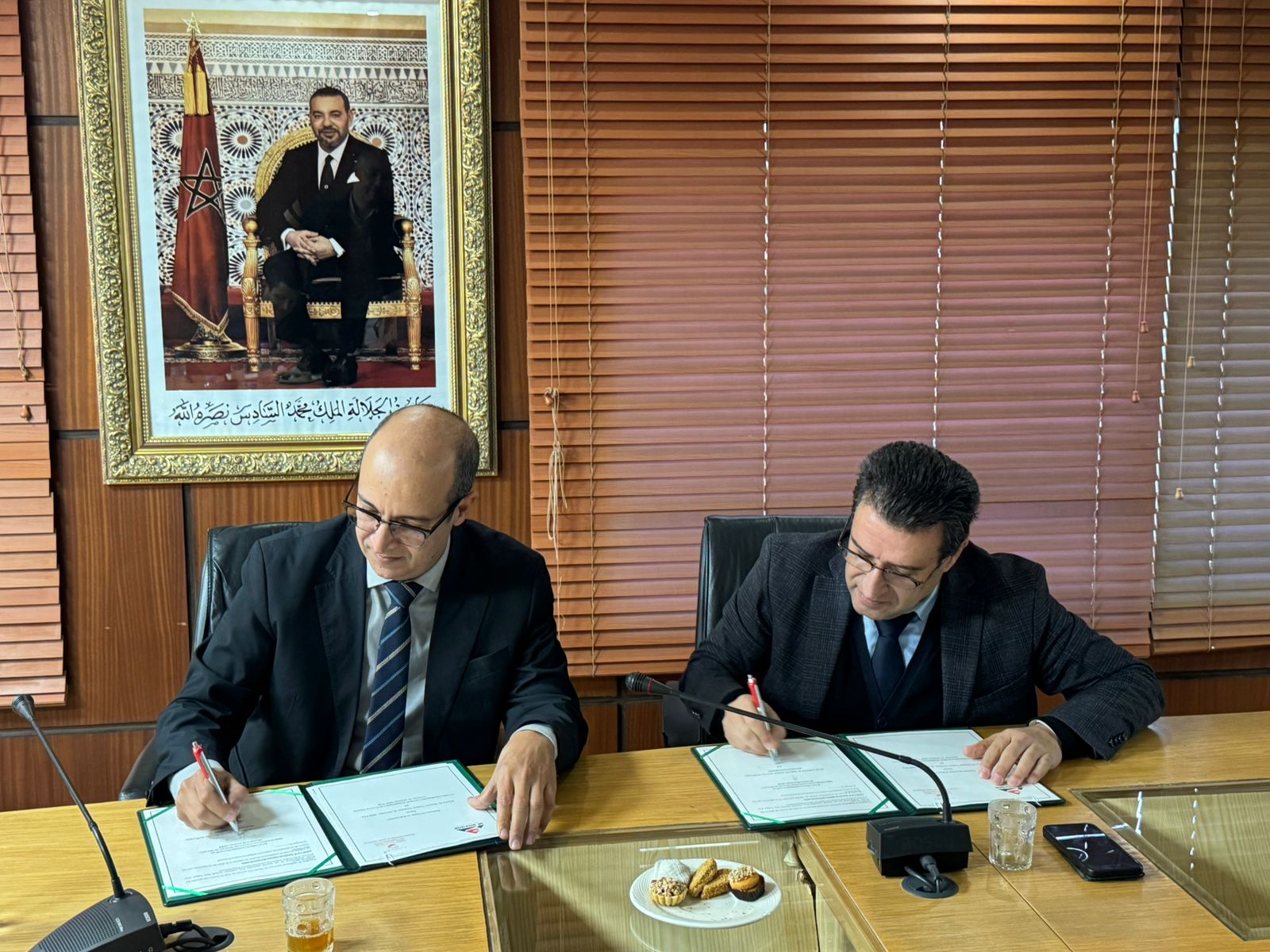 توقيع اتفاقية شراكة بين المديرية الجهوية للمندوبية السامية للتخطيط بجهة طنجة-تطوان-الحسيمة وشركة العمران فرع طنجة-تطوان-الحسيمة