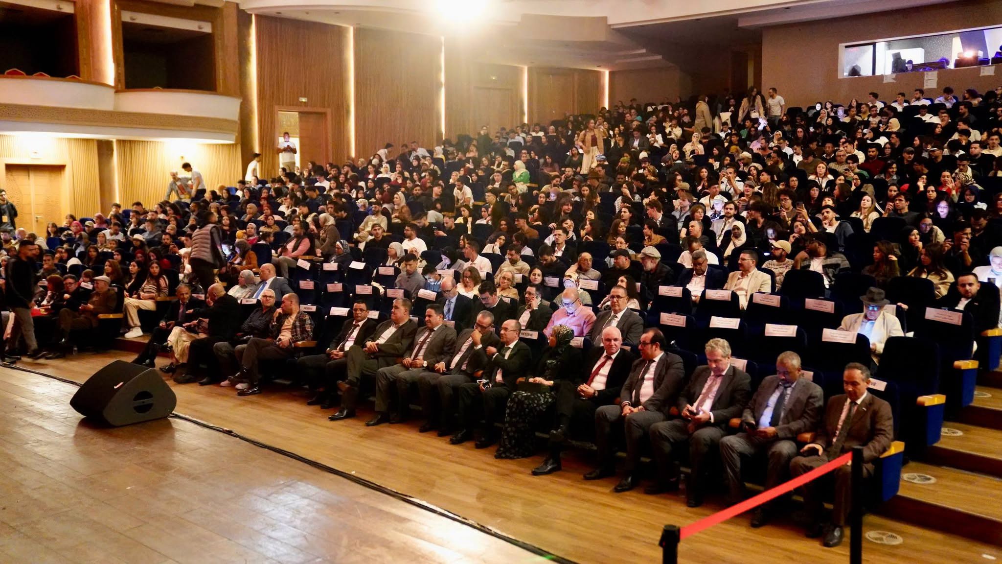 الدورة التاسعة عشرة للمهرجان الدولي للمسرح الجامعي بطنجة